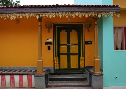 Temple Street Suite – Double Bed Room