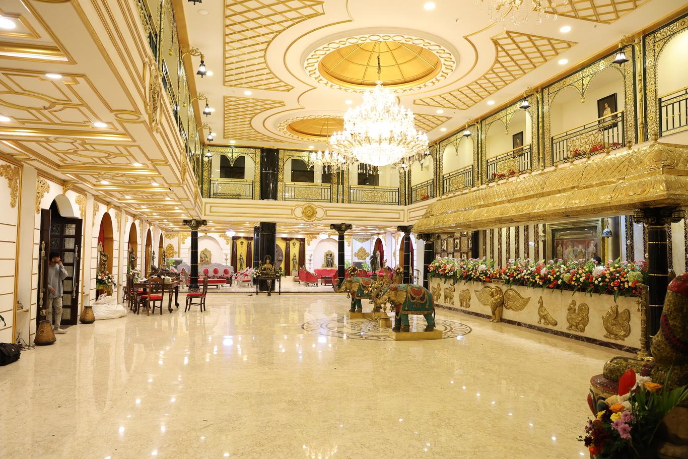 Reception lobby