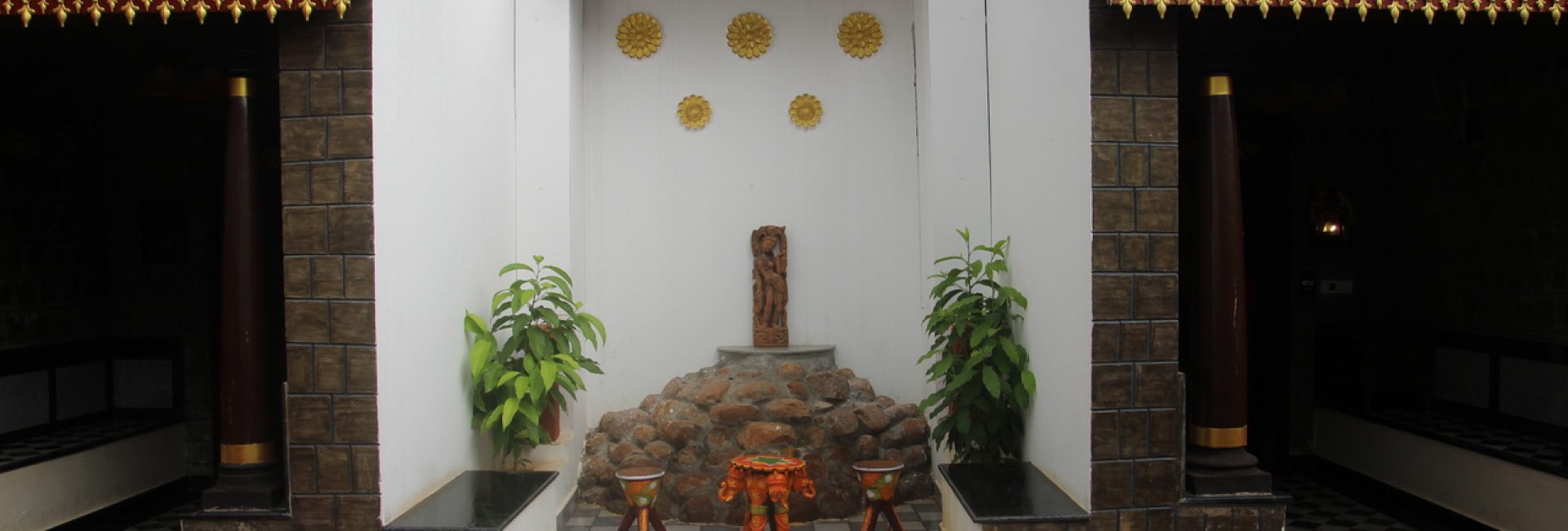 Andhapuram Suite – Double Bed Room With Private Pool