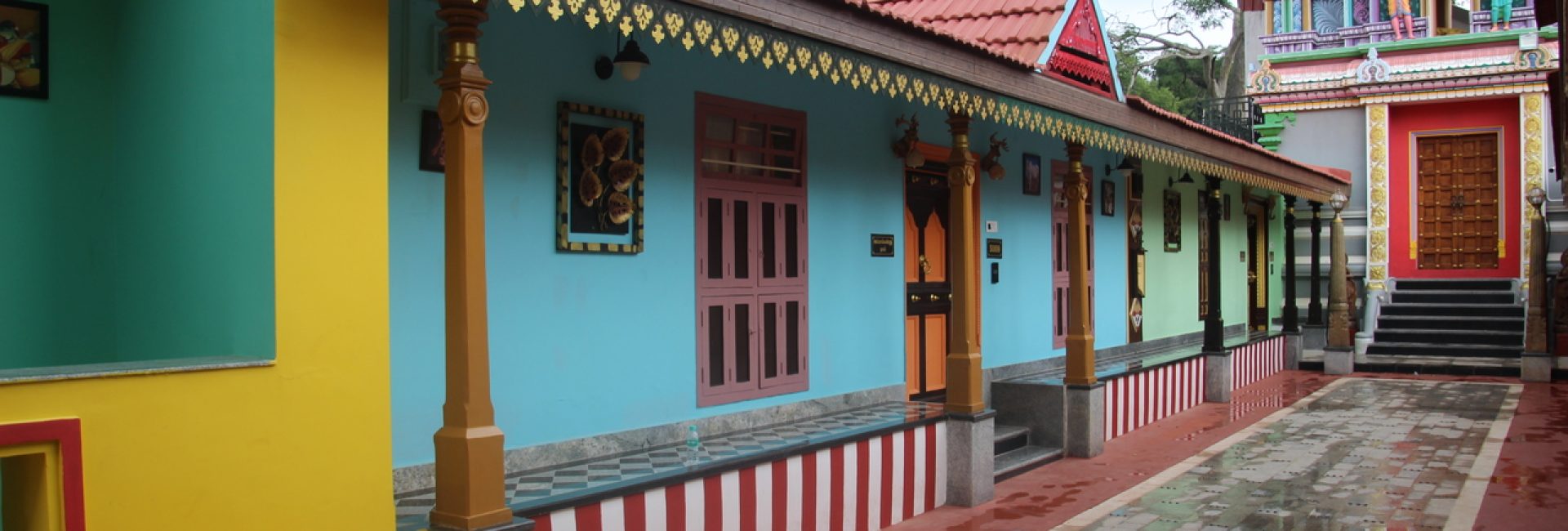 Temple Street Suite – Duplex Room