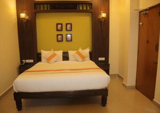 Temple Street Suite – Double Bed Room