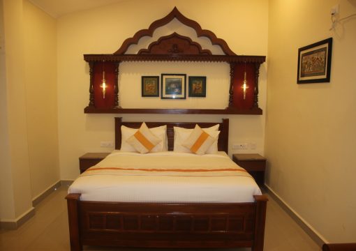 Temple Street Suite – Duplex Room
