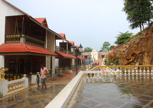 Nandhavanam Suite