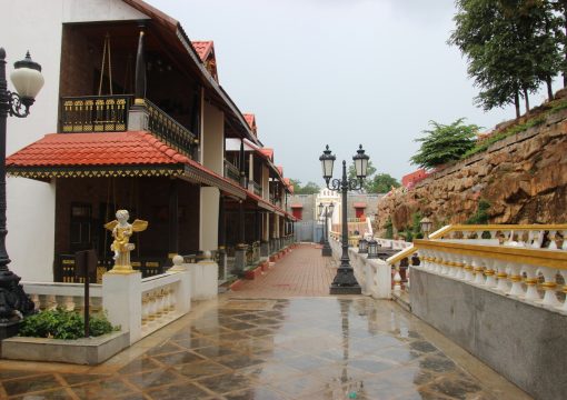 Nandhavanam Suite